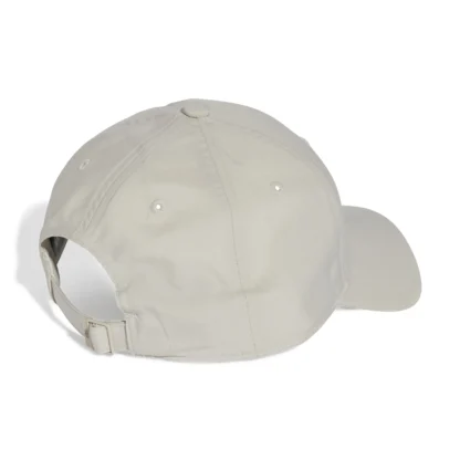 a white baseball cap